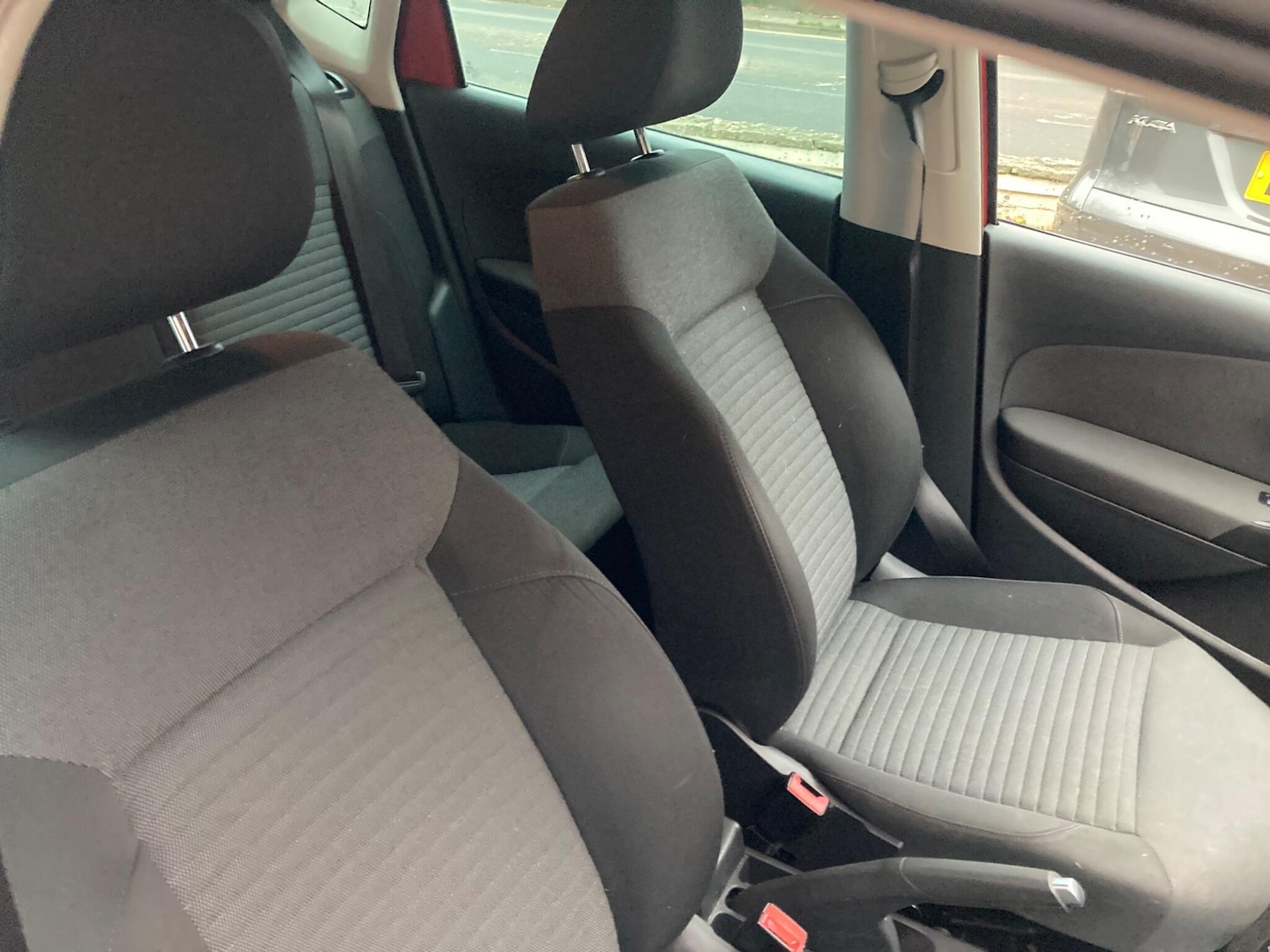 Used Volkswagen Polo 2013 for sale - 76715217: Photo 10