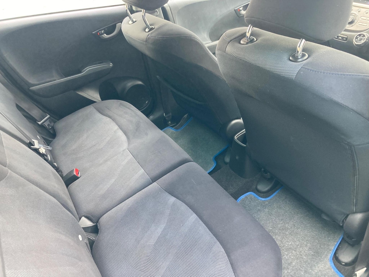 Used Honda Jazz 2009 for sale - 76432600: Photo 11