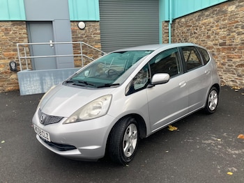 Used Honda Jazz 2009 for sale - 76432600: Photo