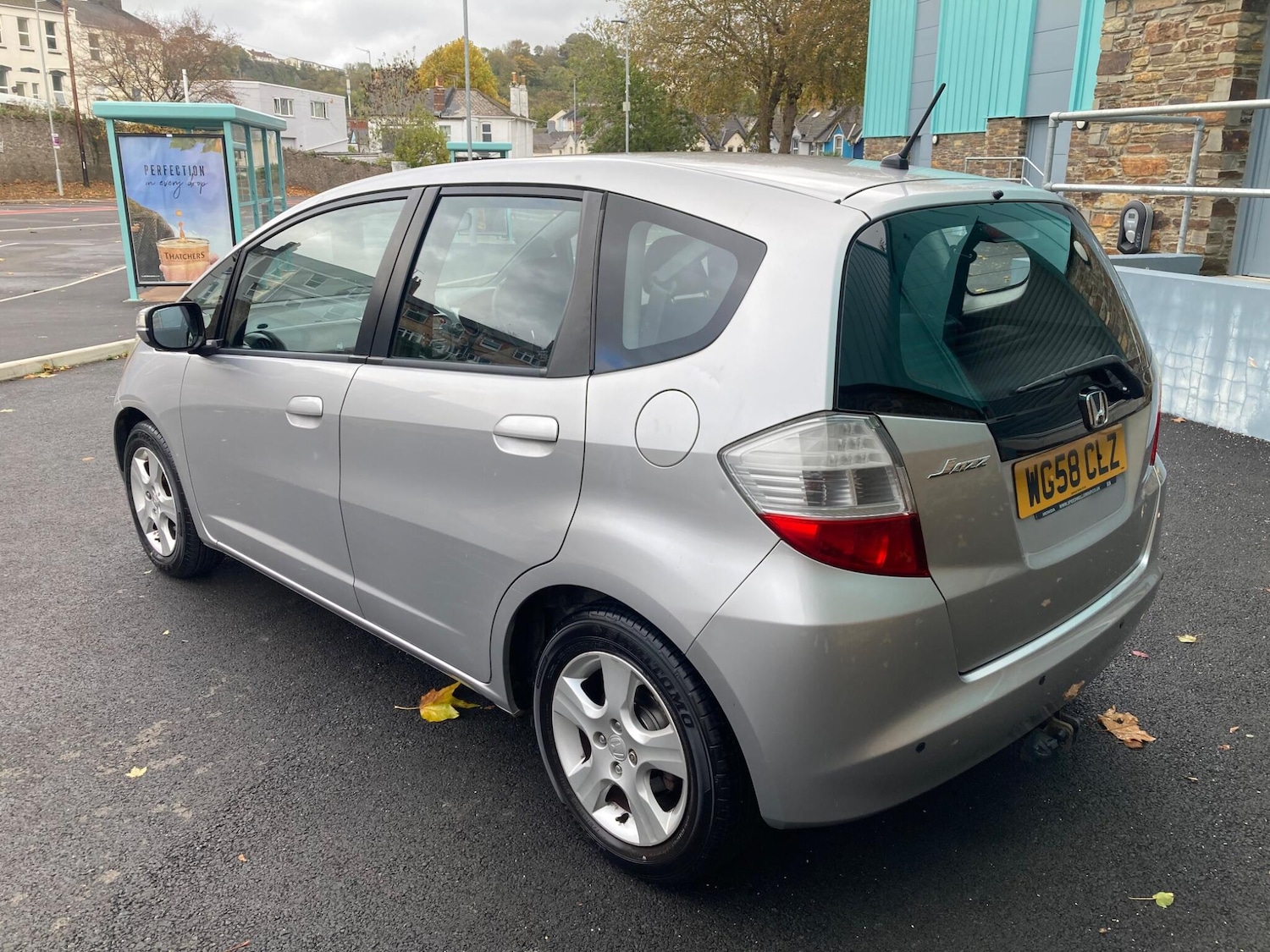 Used Honda Jazz 2009 for sale - 76432600: Photo 6