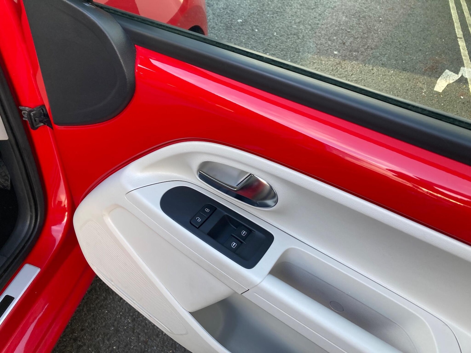 Used Volkswagen up! 2016 for sale - 77237547: Photo 10