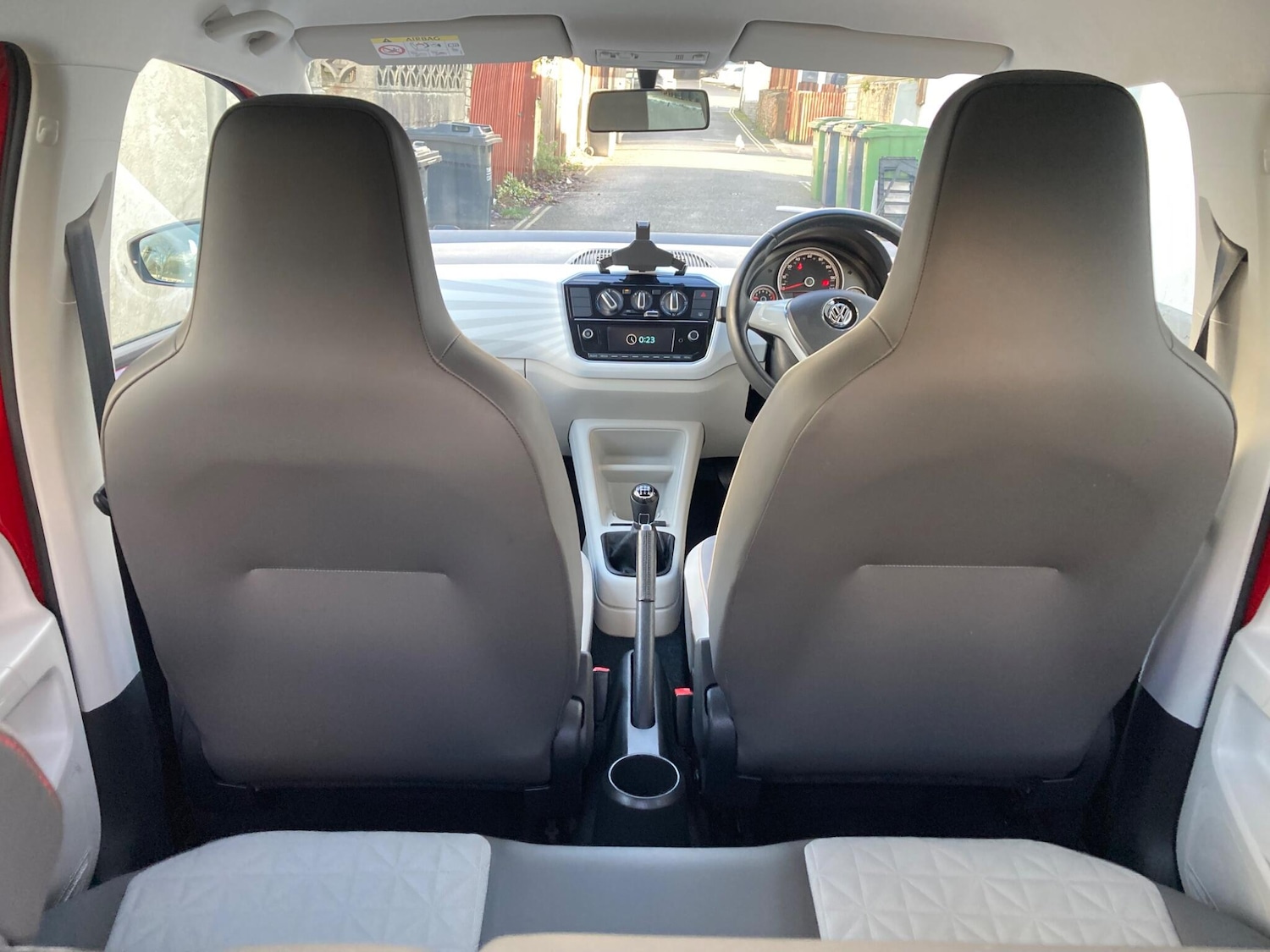 Used Volkswagen up! 2016 for sale - 77237547: Photo 13