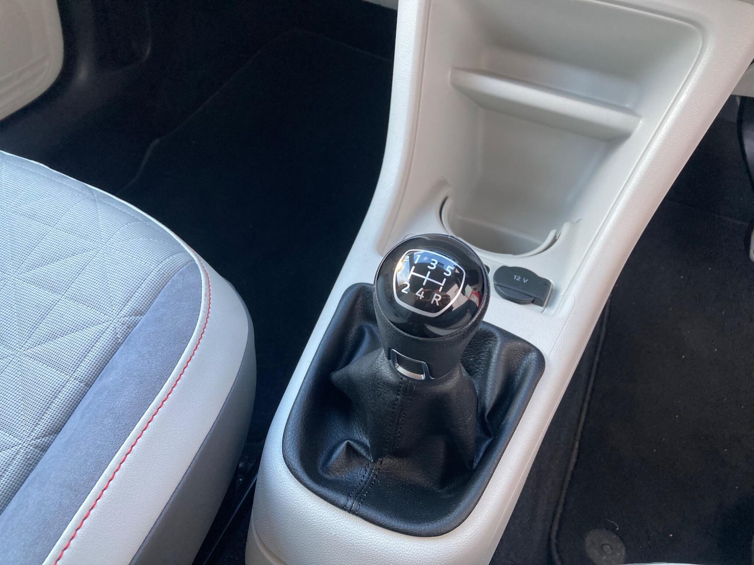 Used Volkswagen up! 2016 for sale - 77237547: Photo 18