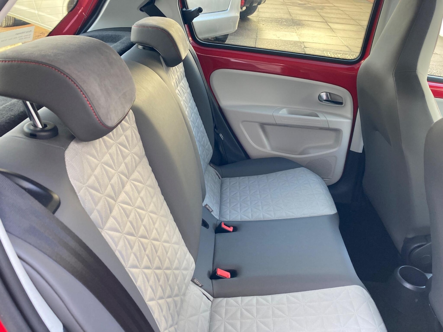 Used Volkswagen up! 2016 for sale - 77237547: Photo 9