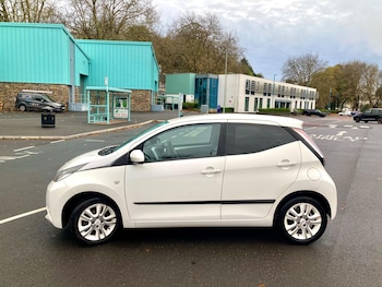 Used Toyota AYGO 2015 for sale - 76399135: Photo