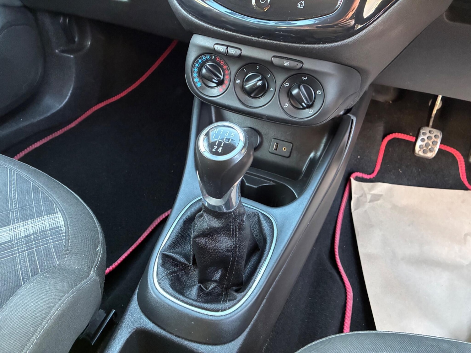 Used Vauxhall Corsa 2015 for sale - 77145472: Photo 16