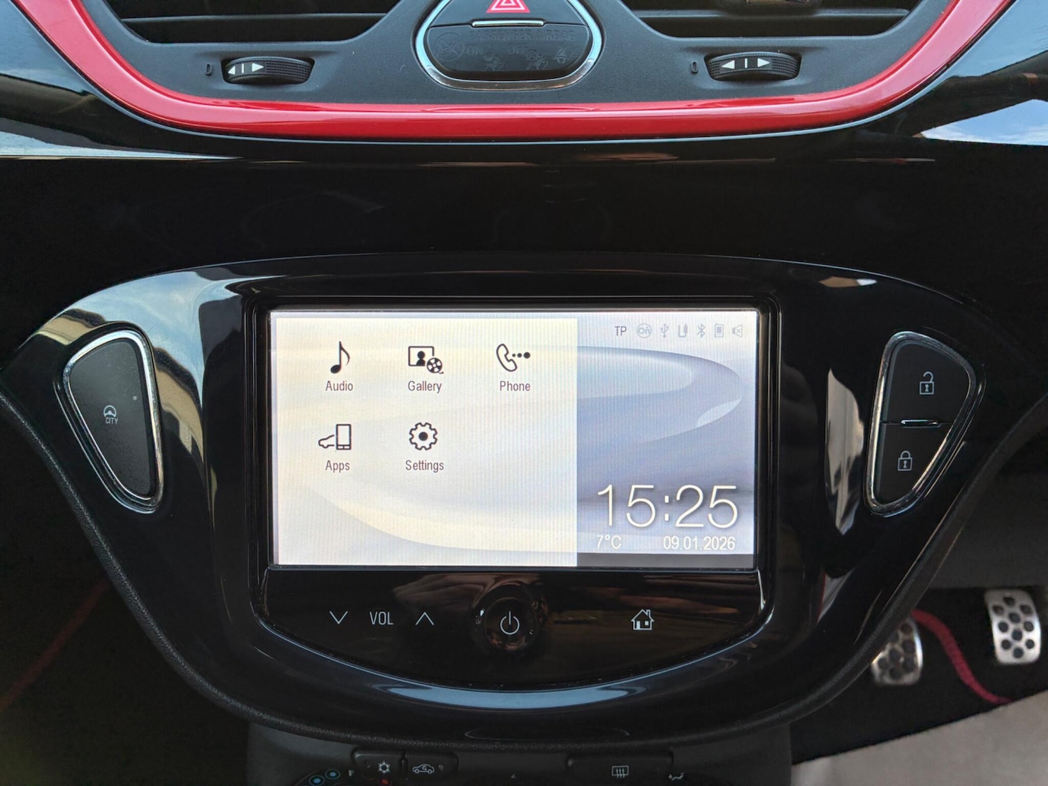 Used Vauxhall Corsa 2015 for sale - 77145472: Photo 17