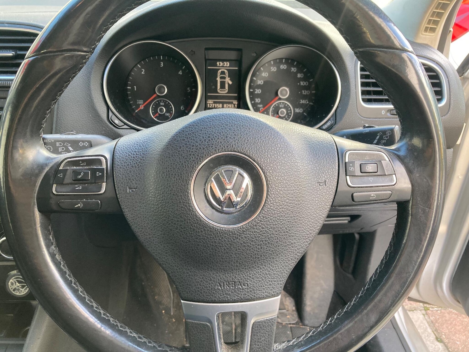 Used Volkswagen Golf 2012 for sale - 76378076: Photo 9
