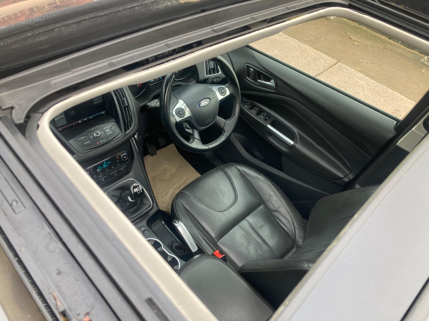 Used Ford Kuga 2015 for sale - 76689686: Photo 13