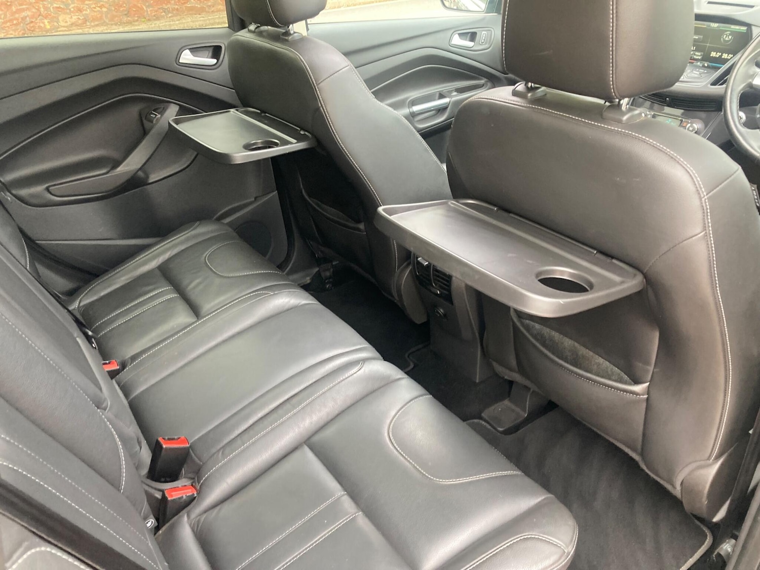 Used Ford Kuga 2015 for sale - 76689686: Photo 17