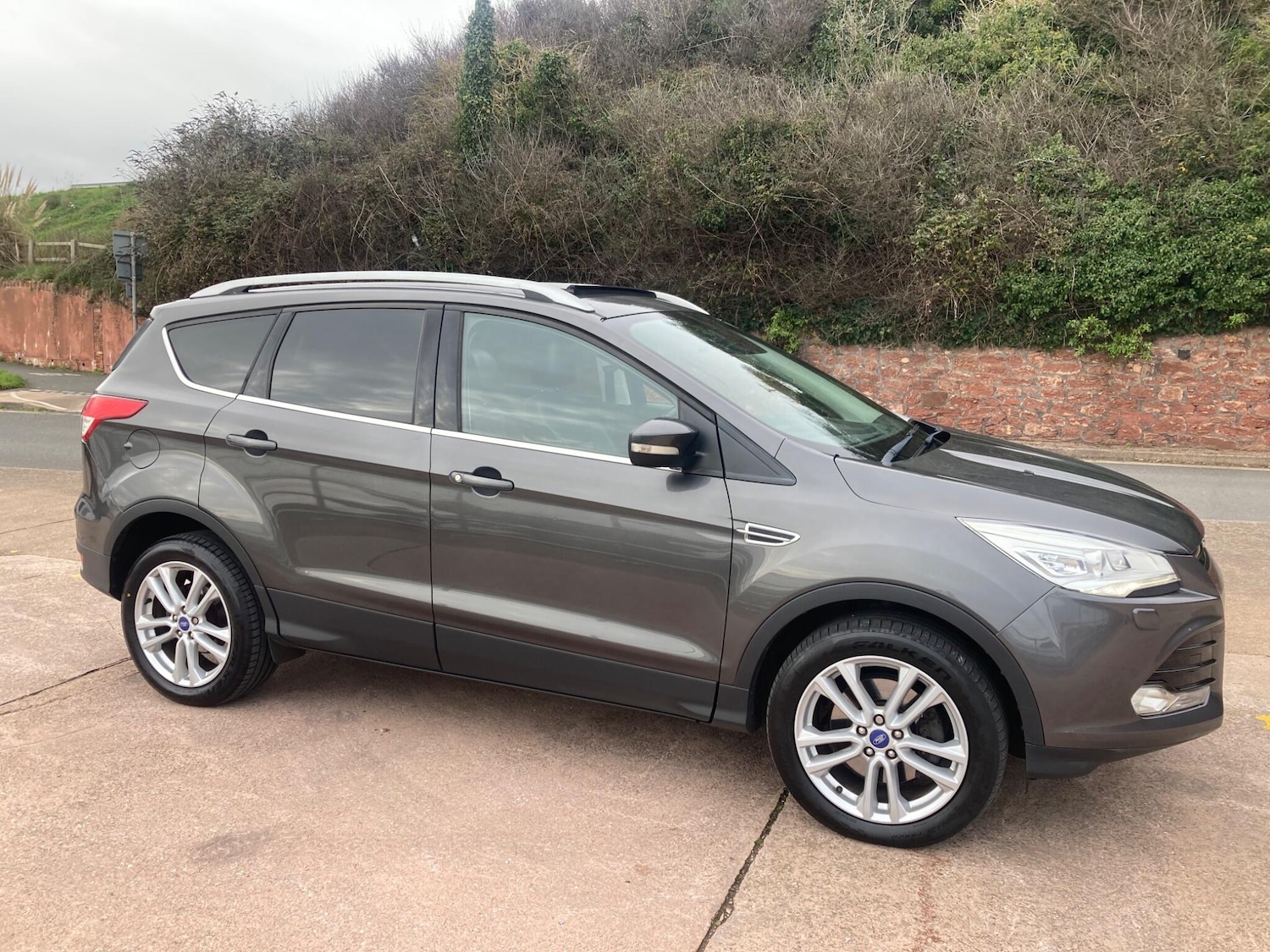 Used Ford Kuga 2015 for sale - 76689686: Photo 4