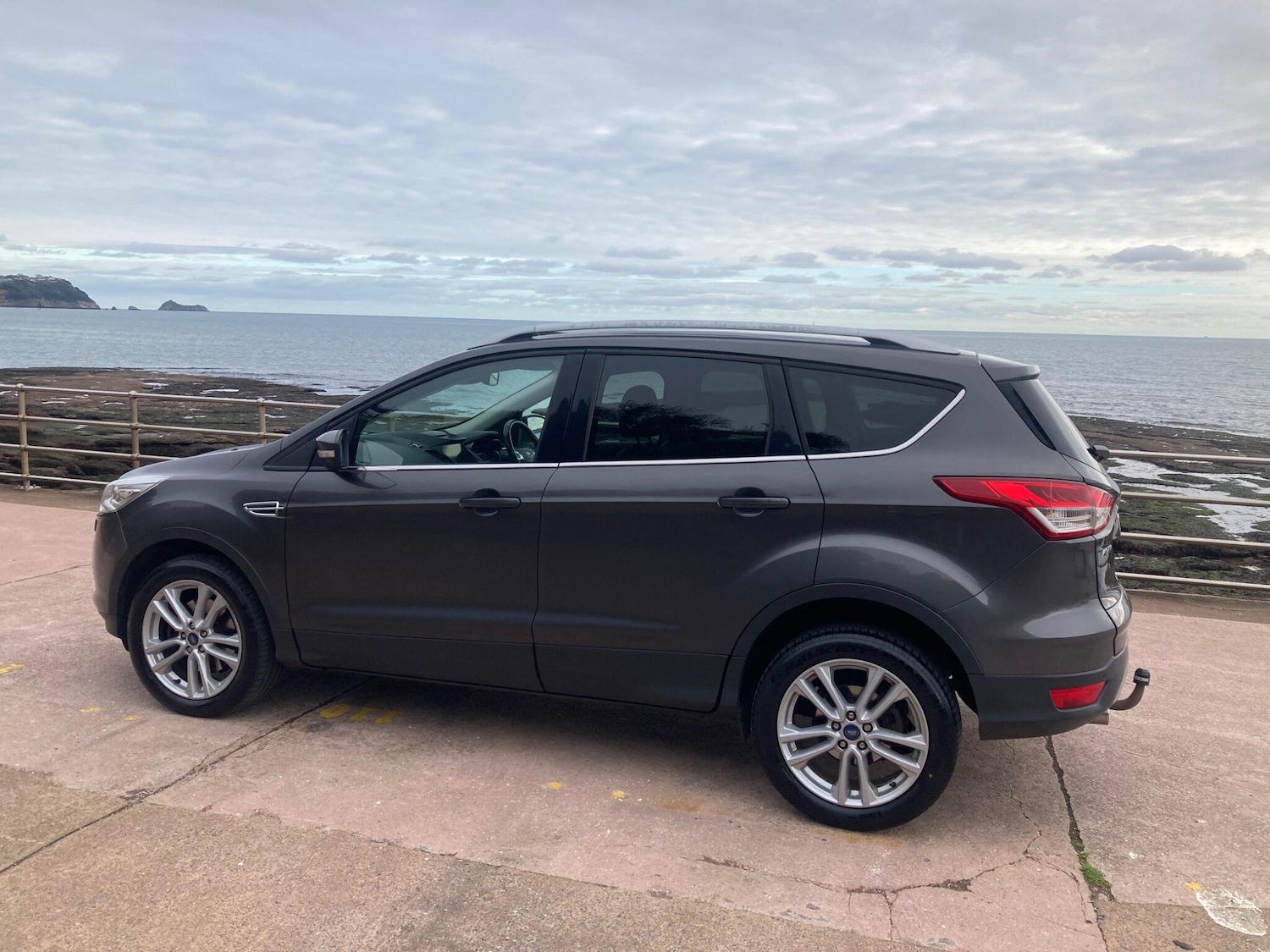 Used Ford Kuga 2015 for sale - 76689686: Photo 6