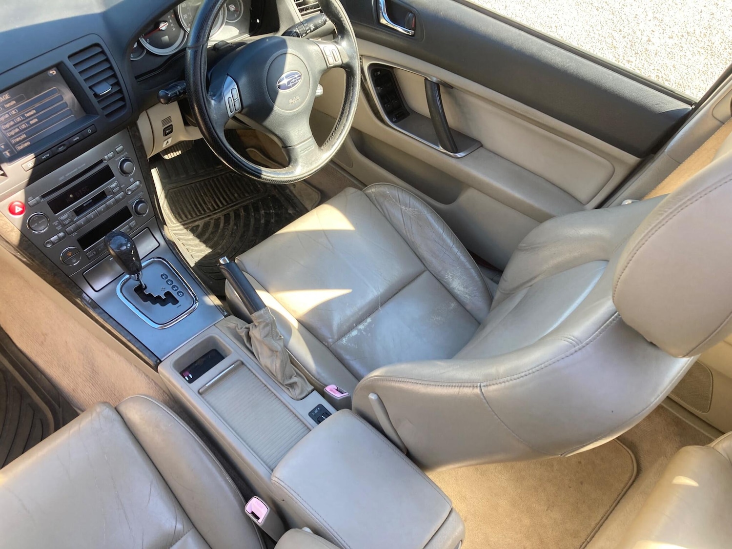 Used Subaru Outback 2005 for sale - 76042709: Photo 11