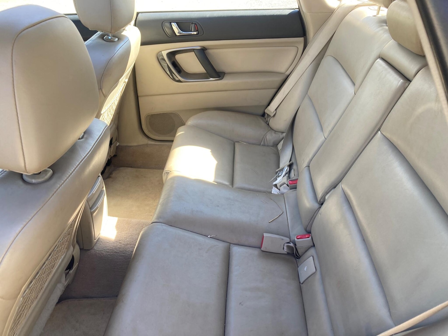 Used Subaru Outback 2005 for sale - 76042709: Photo 9