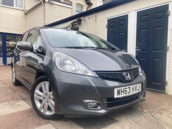 Used Honda Jazz 2014 for sale - 76270371: Photo