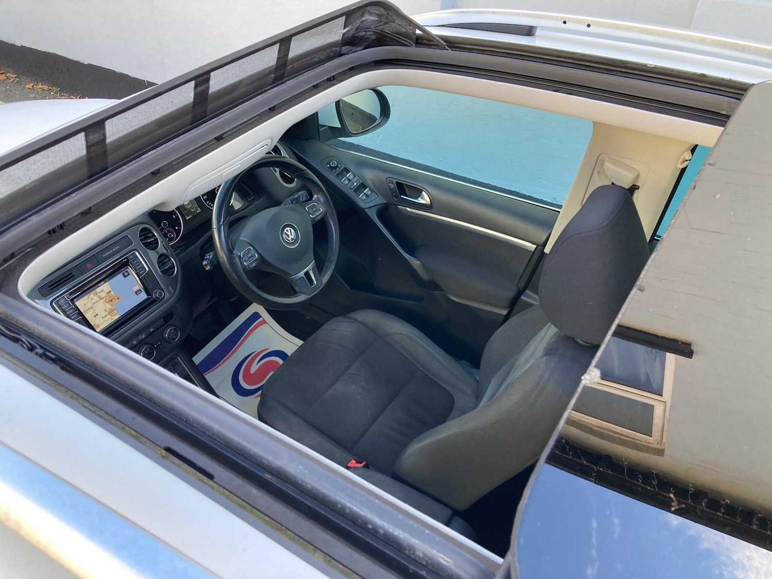 Used Volkswagen Tiguan 2015 for sale - 76121383: Photo 10