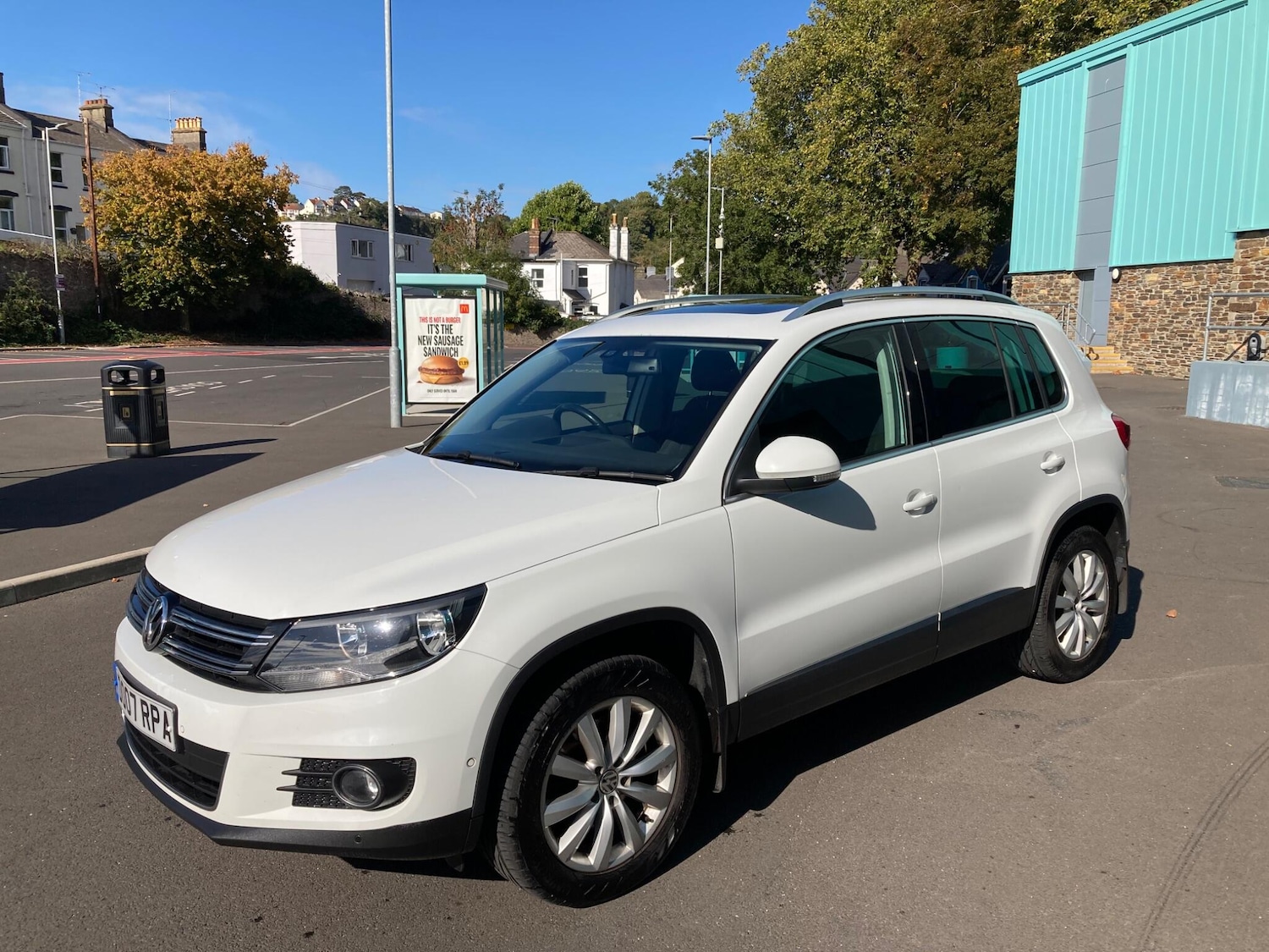 Used Volkswagen Tiguan 2015 for sale - 76121383: Photo 2