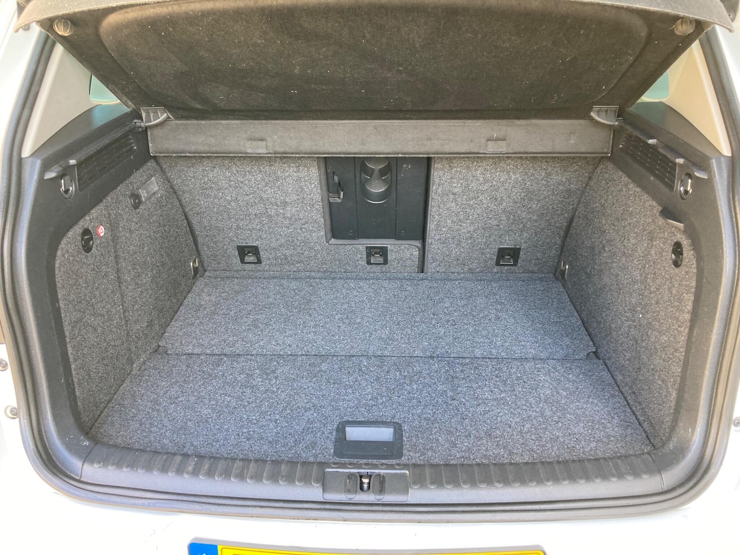 Used Volkswagen Tiguan 2015 for sale - 76121383: Photo 28