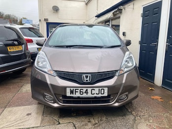 Used Honda Jazz 2014 for sale - 76499835: Photo