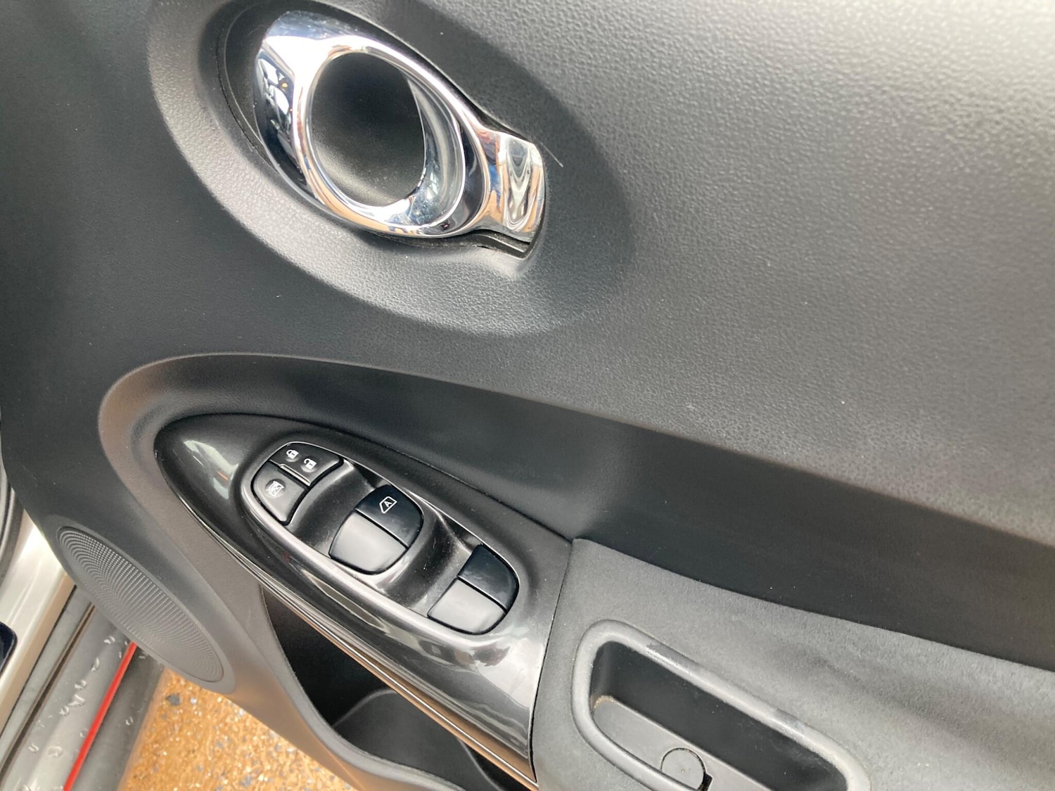 Used Nissan Juke 2015 for sale - 76823832: Photo 16