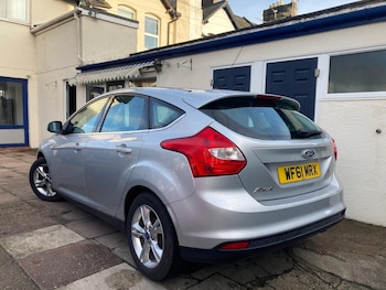 Used Ford Focus 2011 for sale - 76886744: Photo