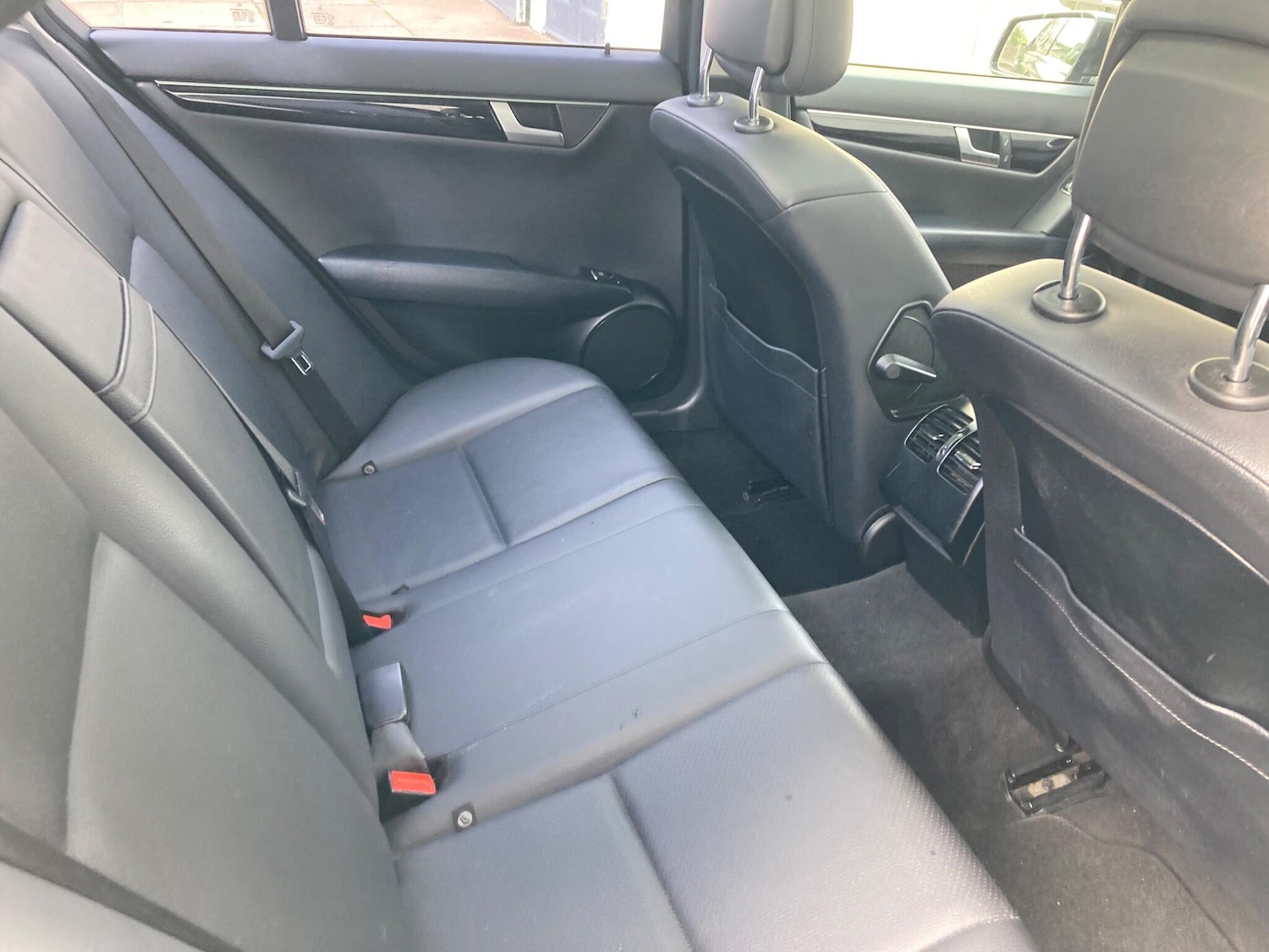 Used Mercedes-Benz C-Class 2012 for sale - 76043155: Photo 27