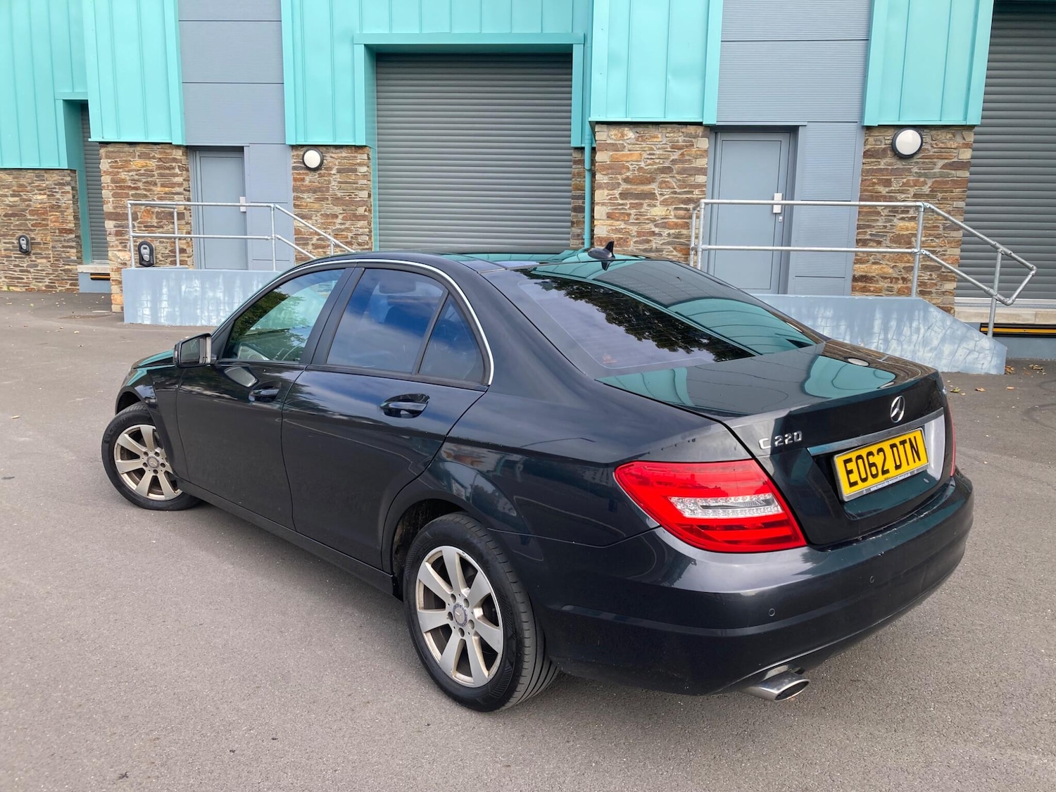 Used Mercedes-Benz C-Class 2012 for sale - 76043155: Photo 8