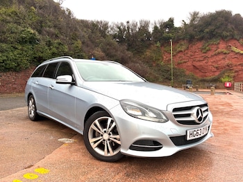Used Mercedes-Benz E Class 2014 for sale - 77162734: Photo