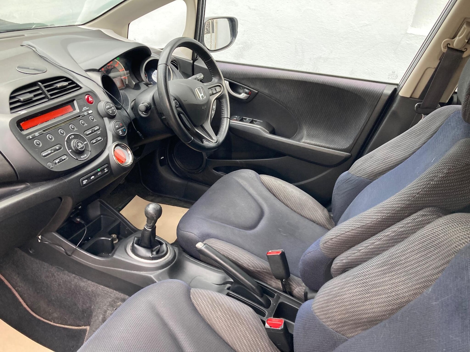 Used Honda Jazz 2013 for sale - 76952735: Photo 7