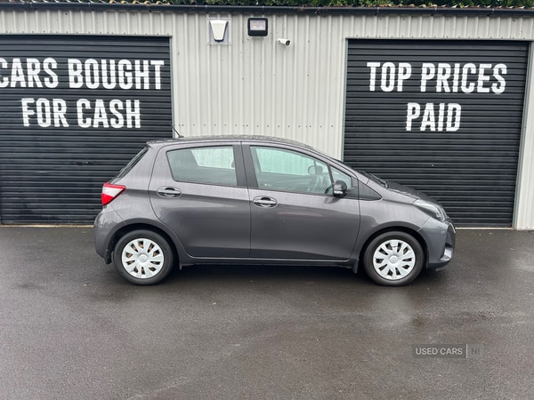 Used Toyota Yaris 2018 for sale - 74701689: Photo 2