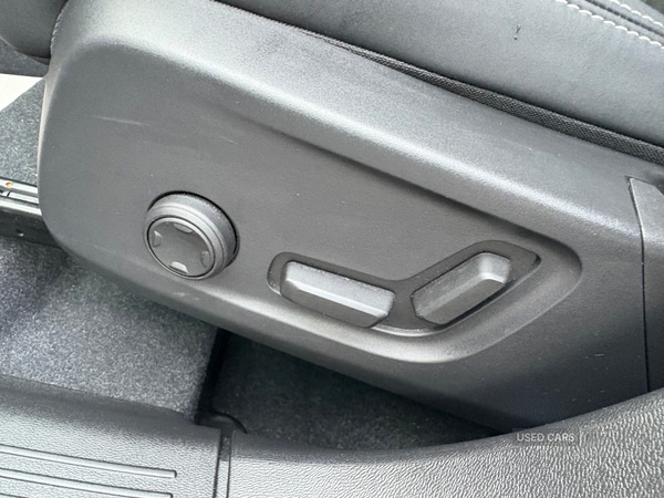 Used Volvo XC40 2023 for sale - 77156971: Photo 15