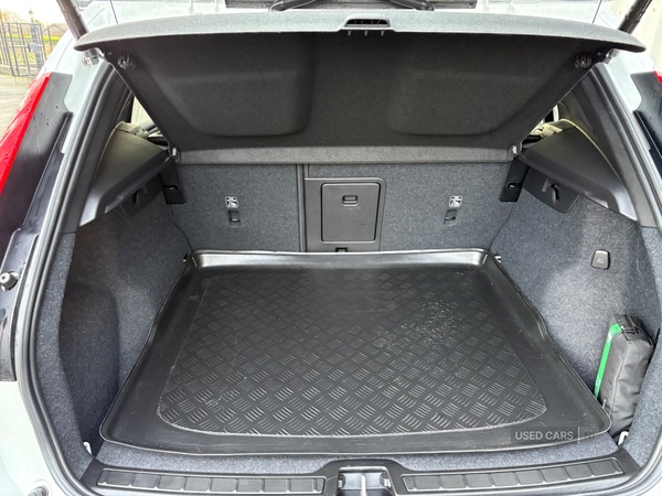 Used Volvo XC40 2023 for sale - 77156971: Photo 33