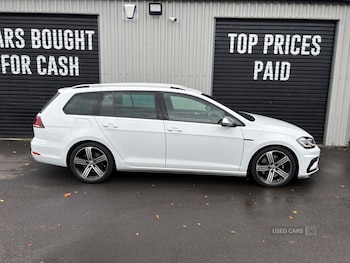 Used Volkswagen Golf 2019 for sale - 76110010: Photo