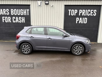 Used Volkswagen Polo 2023 for sale - 77647367: Photo