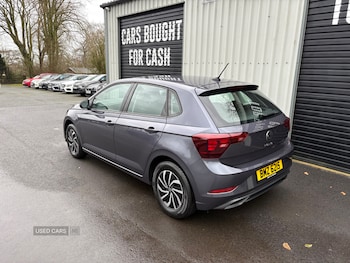 Used Volkswagen Polo 2023 for sale - 77647367: Photo