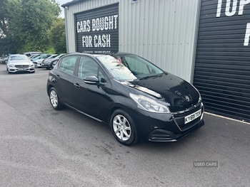 Used Peugeot 208 2015 for sale - 75647735: Photo