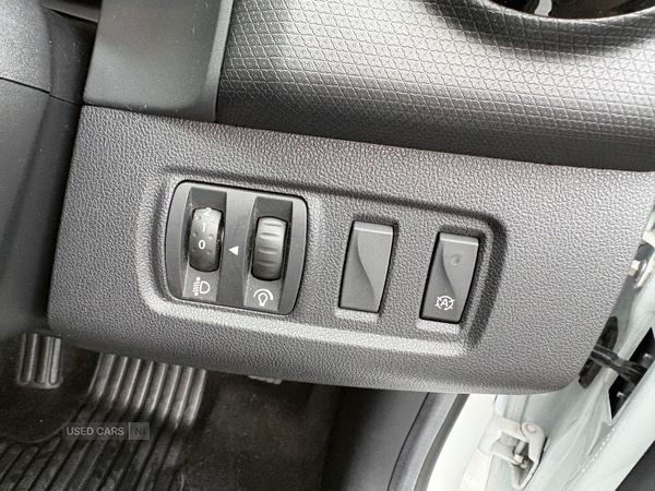 Used Renault Clio 2018 for sale - 77971119: Photo 16