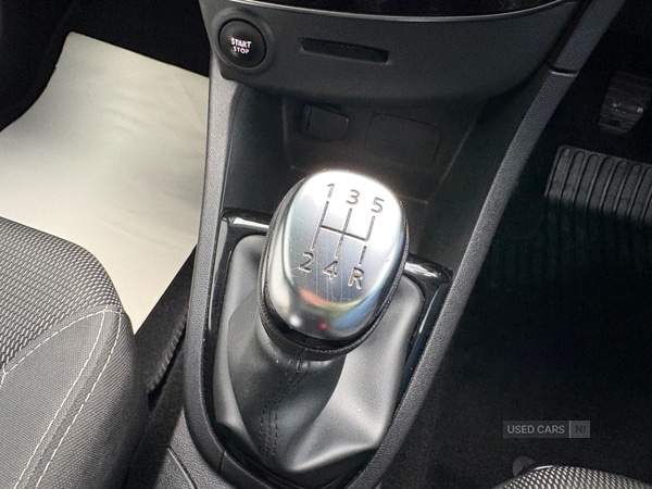 Used Renault Clio 2018 for sale - 77971119: Photo 19