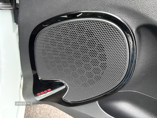 Used Renault Clio 2018 for sale - 77971119: Photo 29