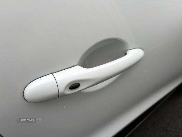 Used Renault Clio 2018 for sale - 77971119: Photo 8