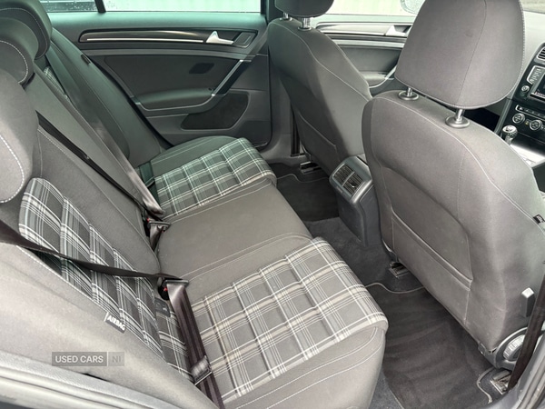 Used Volkswagen Golf 2015 for sale - 76586332: Photo 12