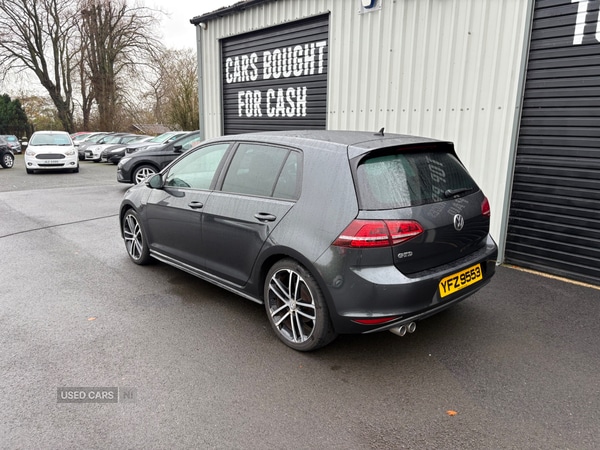 Used Volkswagen Golf 2015 for sale - 76586332: Photo 4