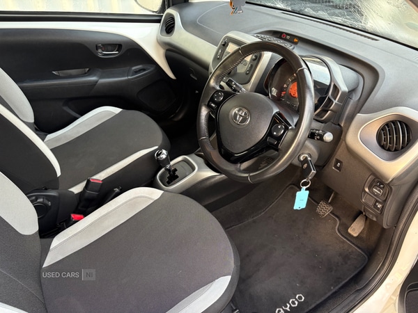 Used Toyota AYGO 2016 for sale - 76634359: Photo 10