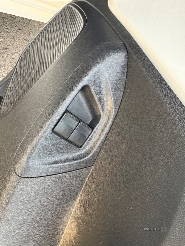 Used Toyota AYGO 2016 for sale - 76634359: Photo 13