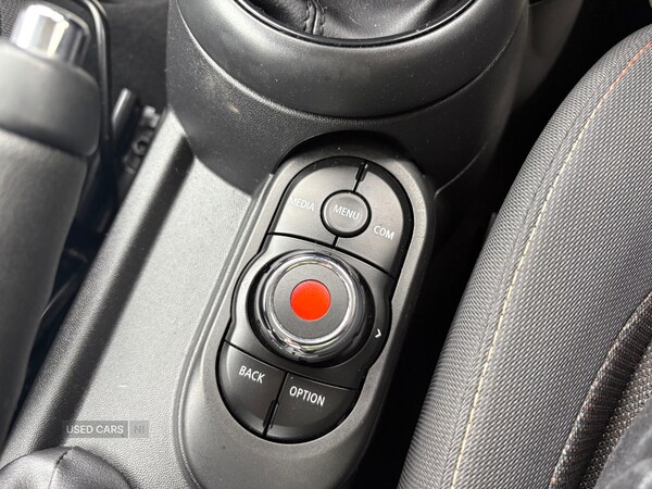 Used MINI Hatch 2018 for sale - 76240577: Photo 17