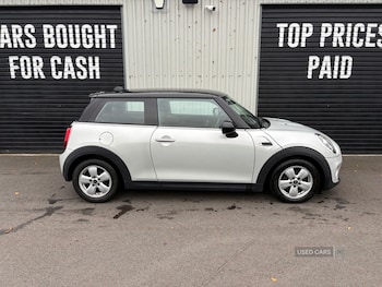 Used MINI Hatch 2018 for sale - 76240577: Photo 2