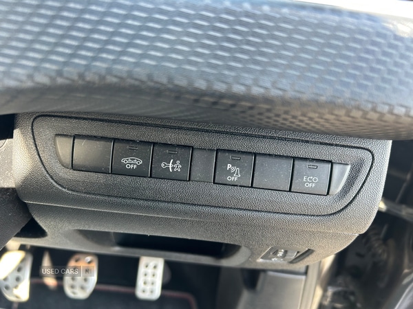 Used Peugeot 2008 2017 for sale - 76399977: Photo 17