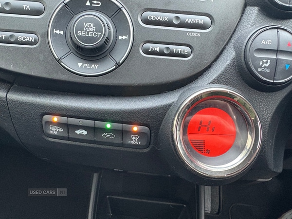 Used Honda Jazz 2015 for sale - 77157146: Photo 15