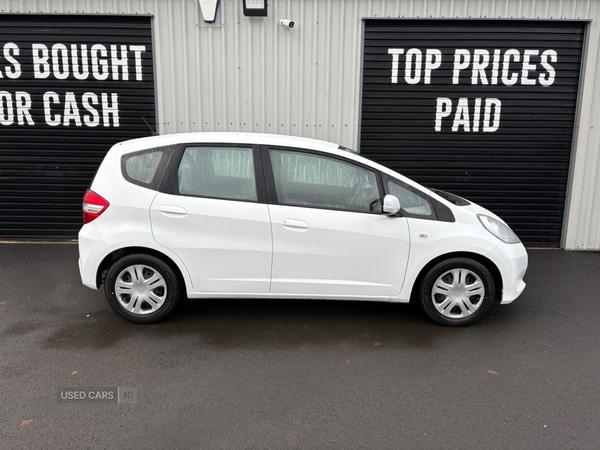 Used Honda Jazz 2015 for sale - 77157146: Photo 2