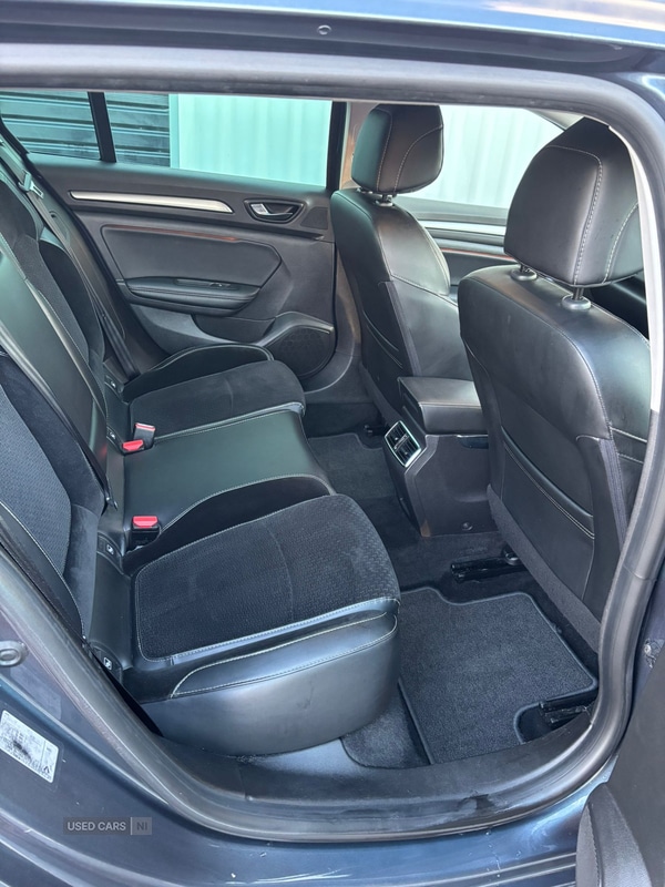 Used Renault Megane 2017 for sale - 76433718: Photo 12